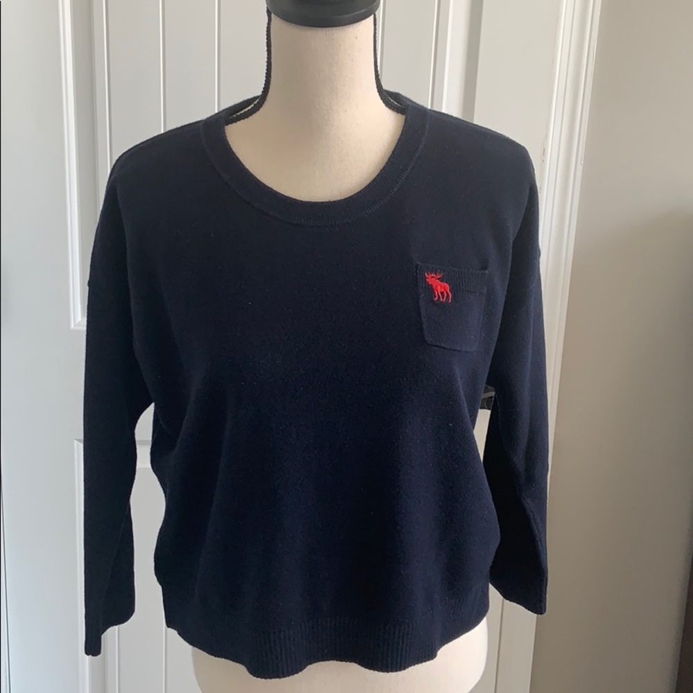 Abercrombie & Fitch women’s sweater